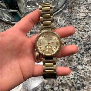Michael kors watch